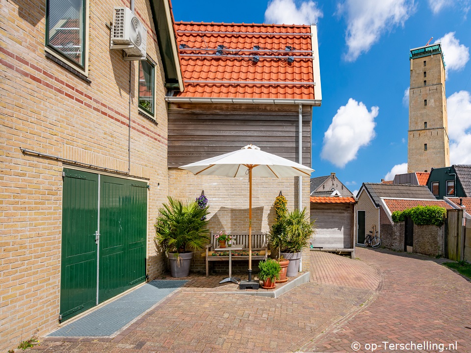 buitenaanzicht Onder de Toren